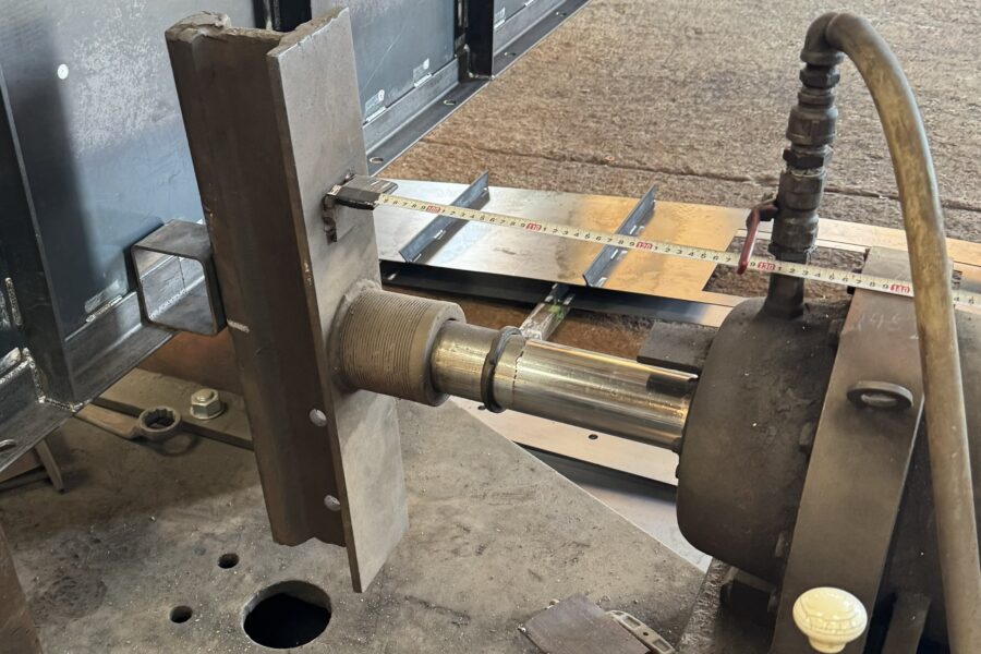 愛媛県西条市　鉄工所　製缶　溶接　プラント工事